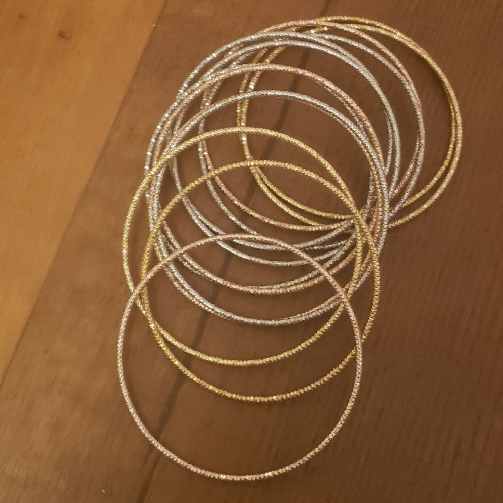 Metallic bangles
